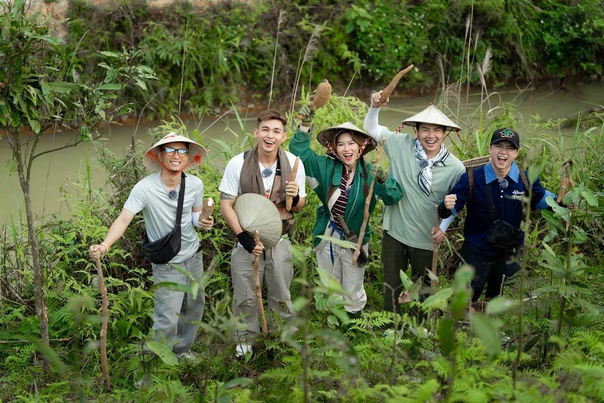 Chương trình Gia đình Haha gặp khó khăn lên tiếng cầu xin khán giả