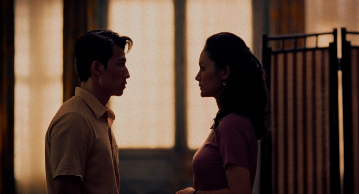 Đạo diễn bực tức nặng lời trước cảnh hôn của Liên Bỉnh Phát và Đỗ Thị Hải Yến