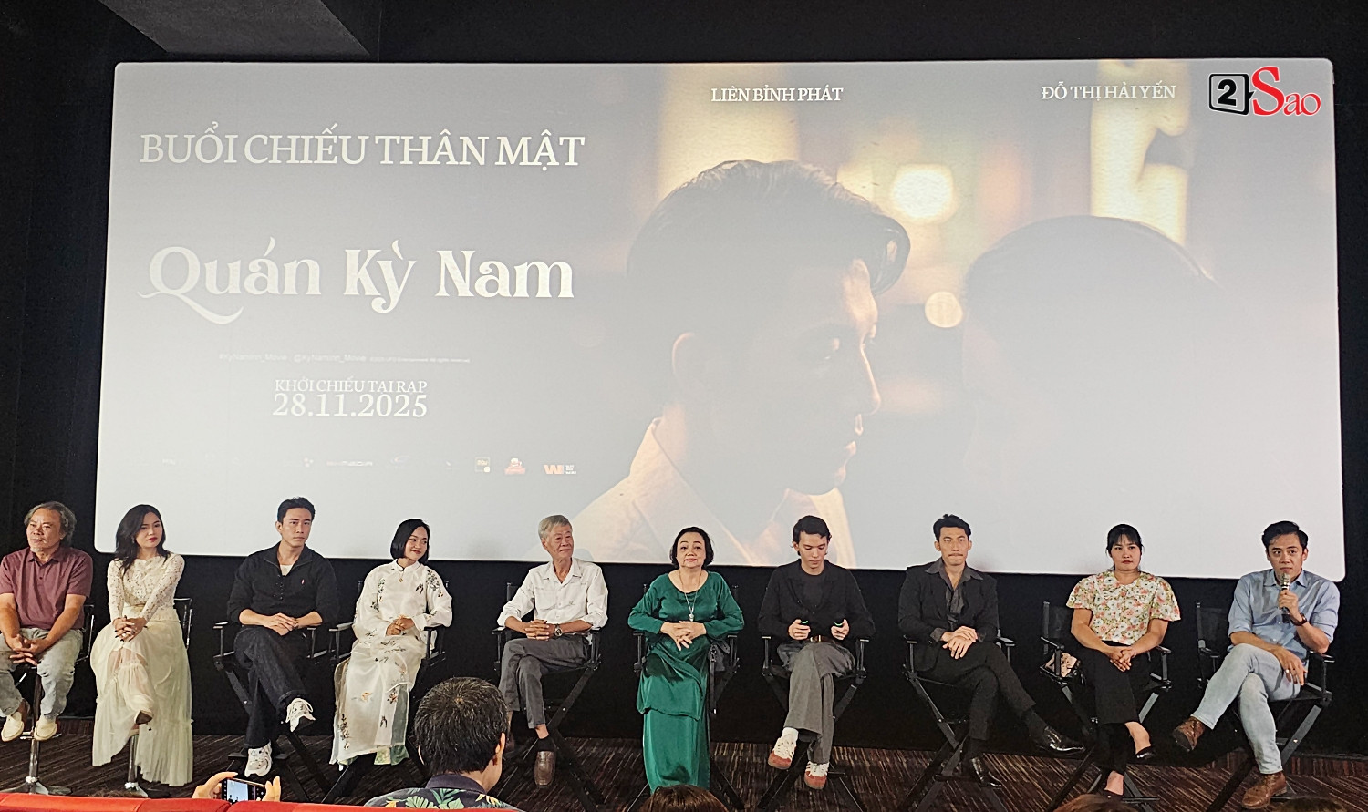 Đạo diễn bực tức nặng lời trước cảnh hôn của Liên Bỉnh Phát và Đỗ Thị Hải Yến