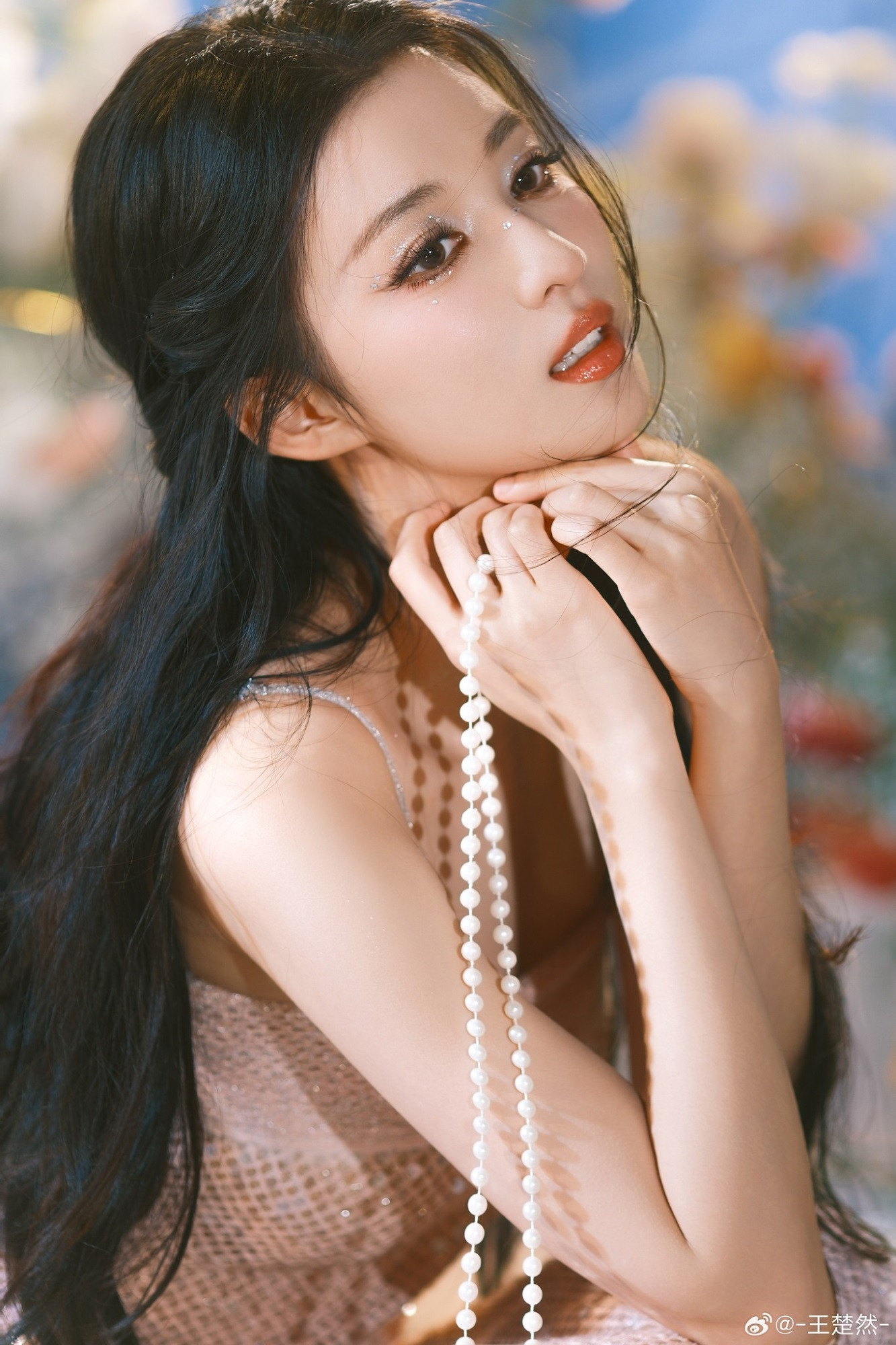 Cuối ngày hôm nay (19/11/2025), 3 con giáp sự nghiệp như 'ngựa phi nước đại', rinh tiền vàng về đầy nhà, tình duyên trọn vẹn - Ảnh 3