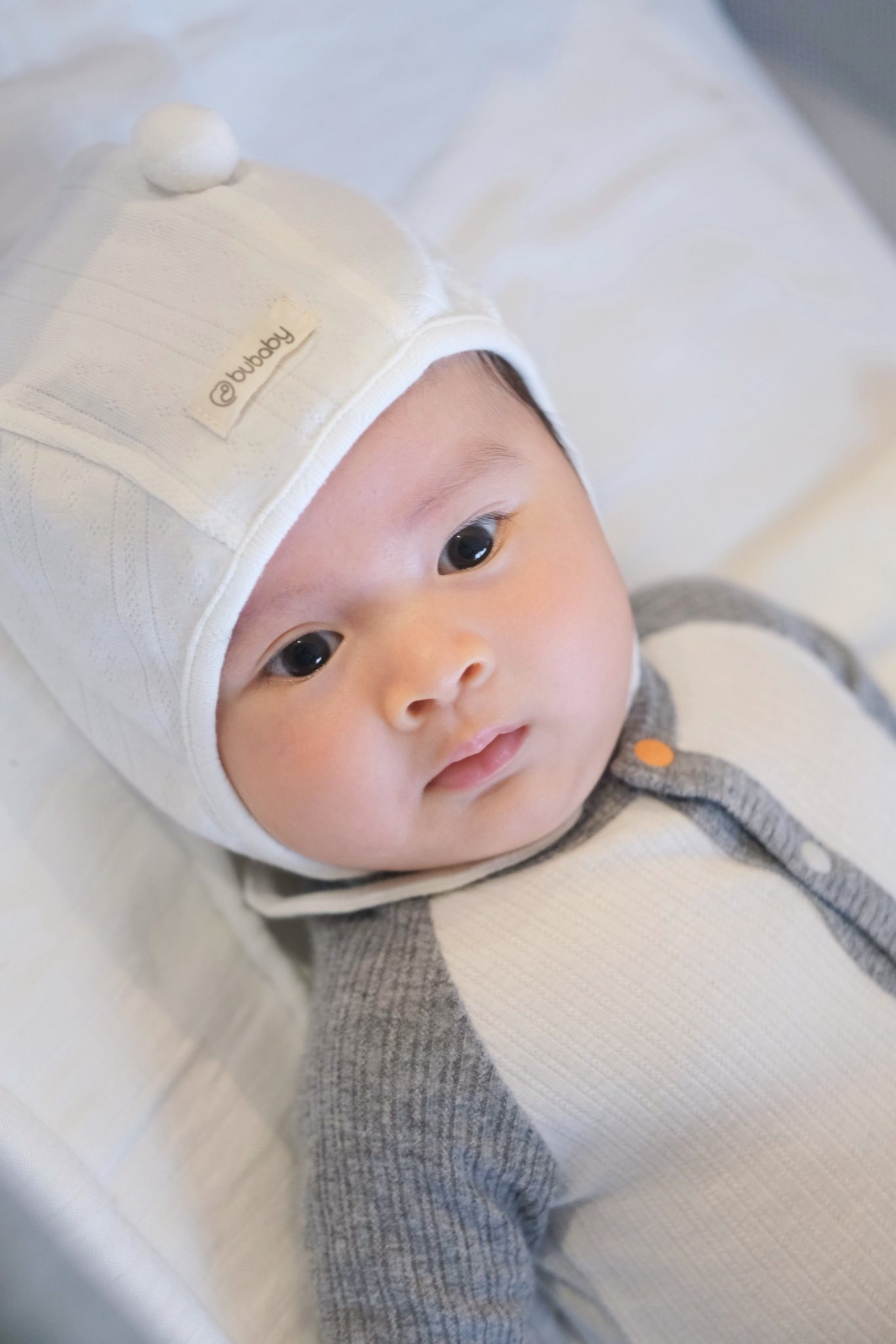 Hoa hậu Ngọc Hân khoe quý tử 3 tháng tuổi