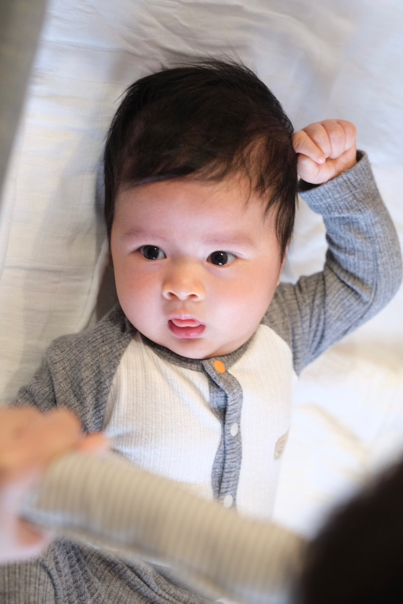 Hoa hậu Ngọc Hân khoe quý tử 3 tháng tuổi