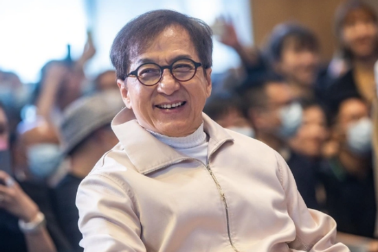 Phẫn nộ trước tin đồn 'Thành Long qua đời'