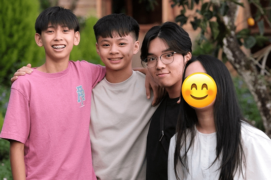 Hiếm hoi lắm con gái sao Việt này mới lộ diện: Đặt cạnh ái nữ Hà Kiều Anh nhan sắc 1 chín 1 mười