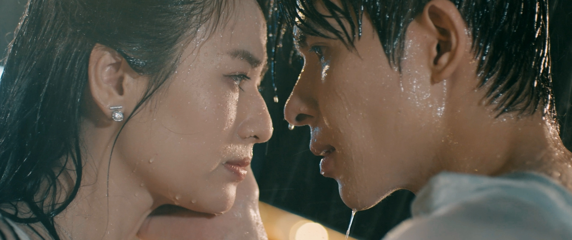 Diễn viên Việt Hoa trở lại với vai diễn ấn tượng trong Gió ngang khoảng trời xanh - Ảnh 5.