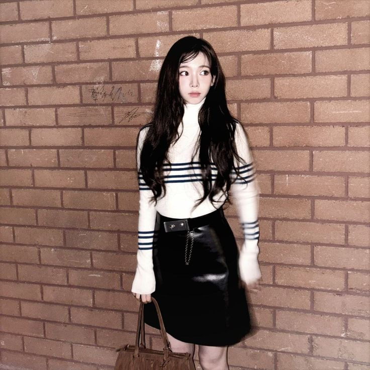 4 Cách phối áo len sành điệu như sao Hàn mùa đông - Ảnh 3.