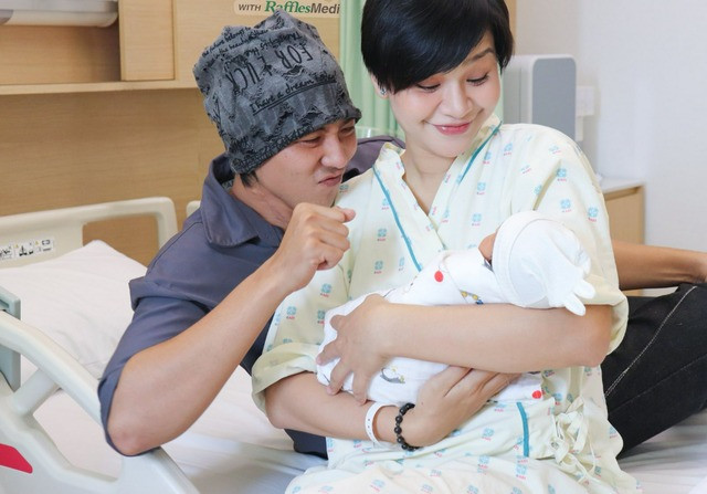 Mỹ nhân Vbiz sinh con đầu lòng sau 4 tháng làm đám cưới