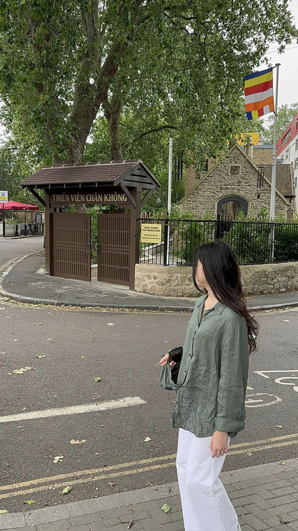 Sắc vóc tuổi 18 của con gái Nguyễn Thị Huyền - Ảnh 6.