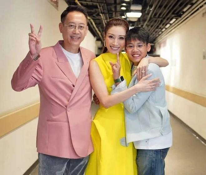 Từng là tiểu tam nay Hoa hậu này có cuộc sống viên mãn bên chồng tỷ phú