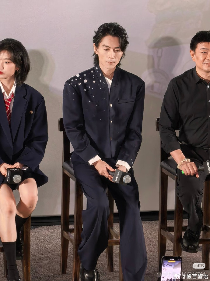 Mỹ nam đình đám showbiz gầy rộc xuống sắc hậu ly hôn