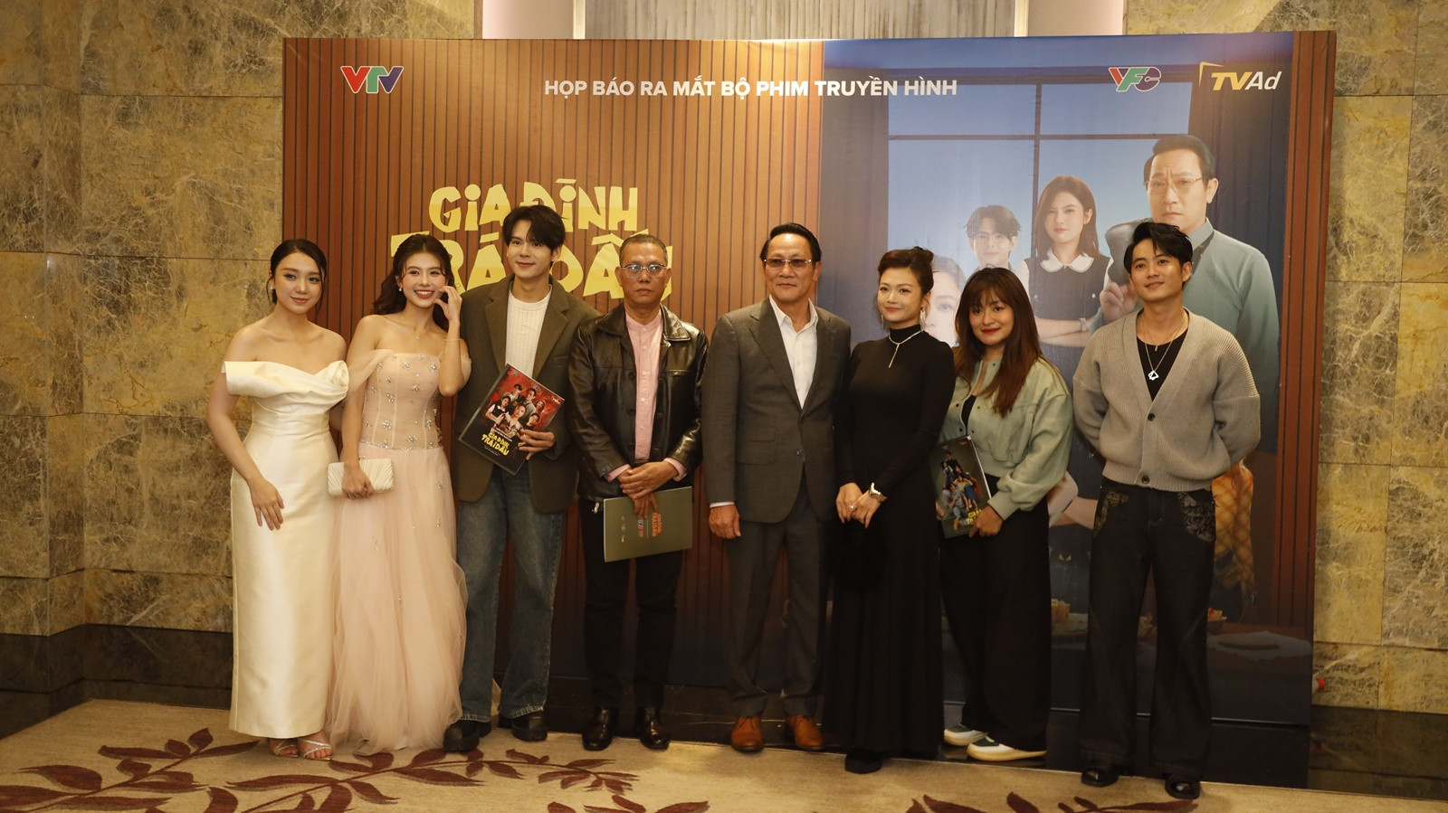 NSƯT Hoàng Hải khẳng định diễn xuất cực ăn ý với NSƯT Kiều Anh