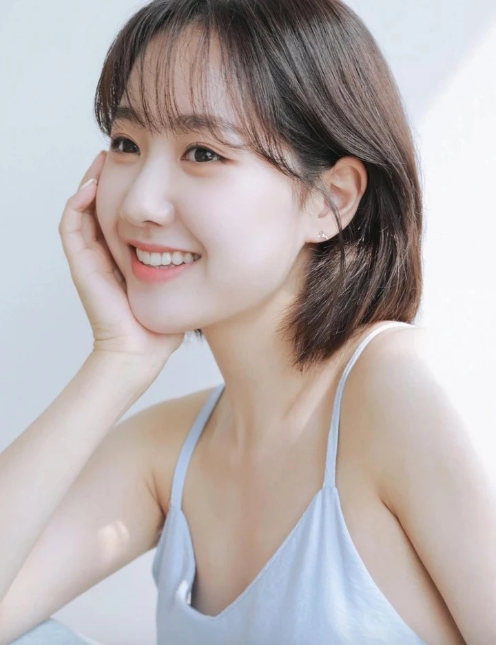 Jin Ji Hee vẫn là ngôi sao sáng giá của showbiz Hàn Quốc.