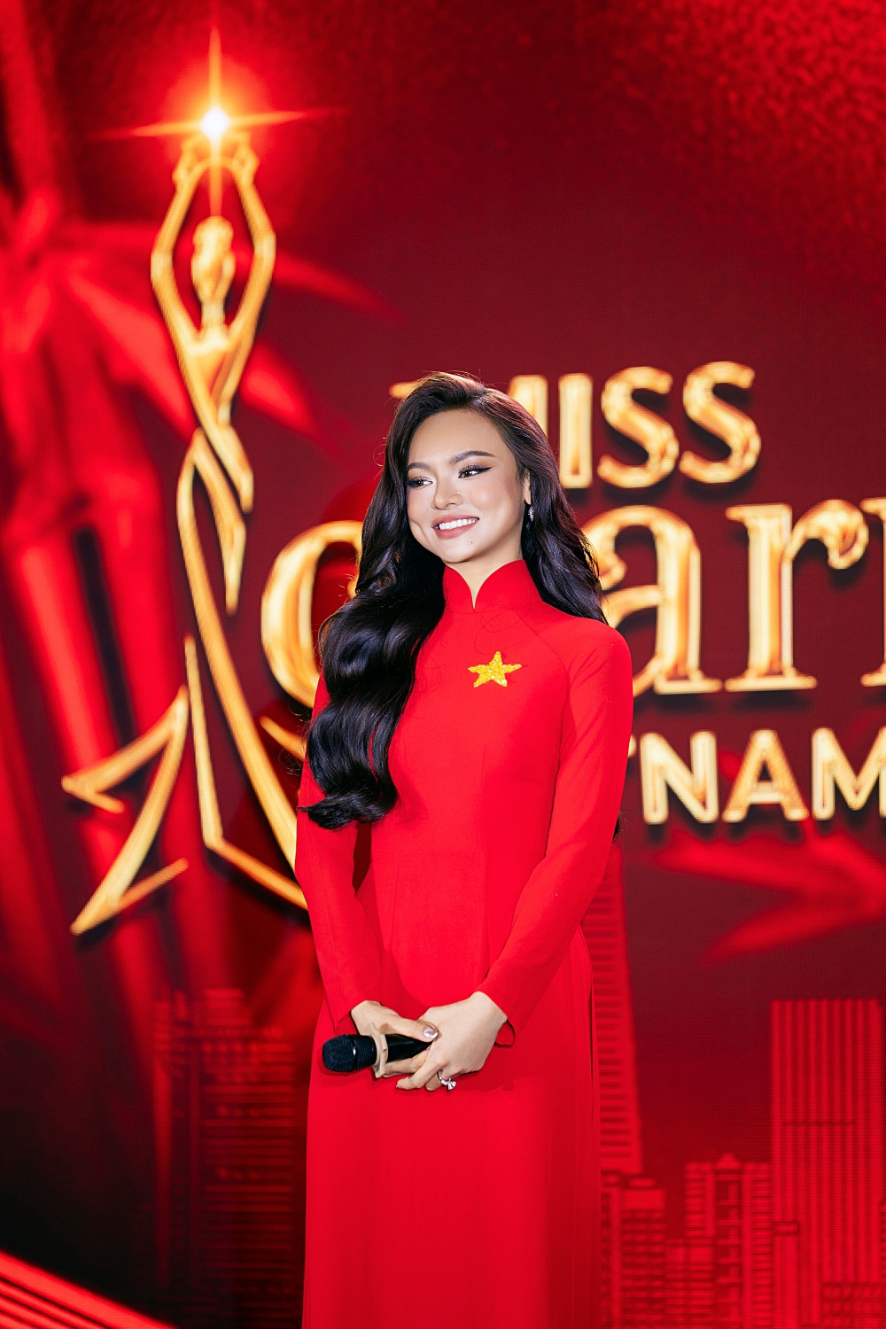 Mai Ngô khóc nức nở trước ngày thi Miss Charm 2025