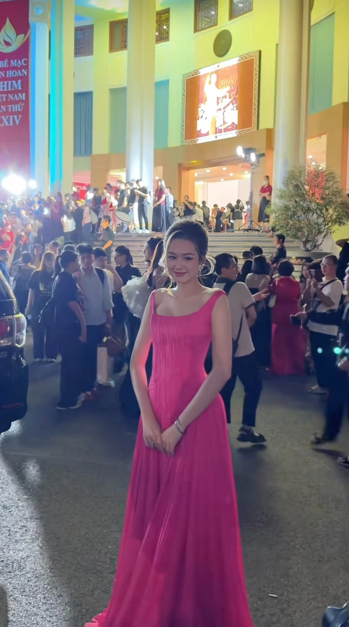 Mỹ nhân Vbiz lên đời sau khi kết hôn nhan sắc qua camera thường đẹp cỡ nào