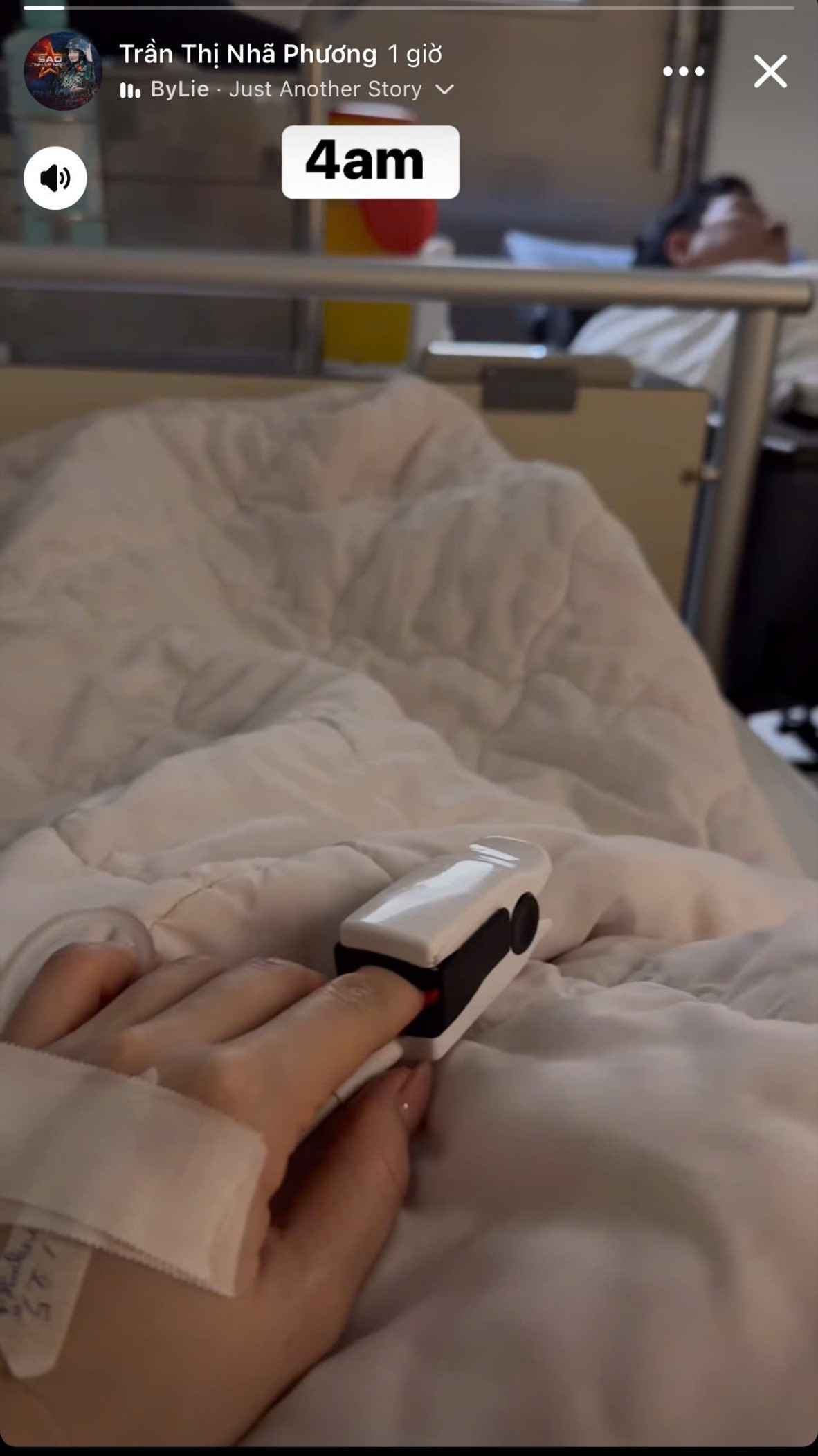 Nhã Phương tiết lộ tình trạng sức khỏe đáng lo ngại khi mang bầu lần 3