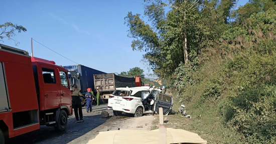 Vụ ô tô 7 chỗ đâm xe tải, 4 người chết ở Lạng Sơn: Gia đình 3 người gặp nạn, vợ chồng tử vong