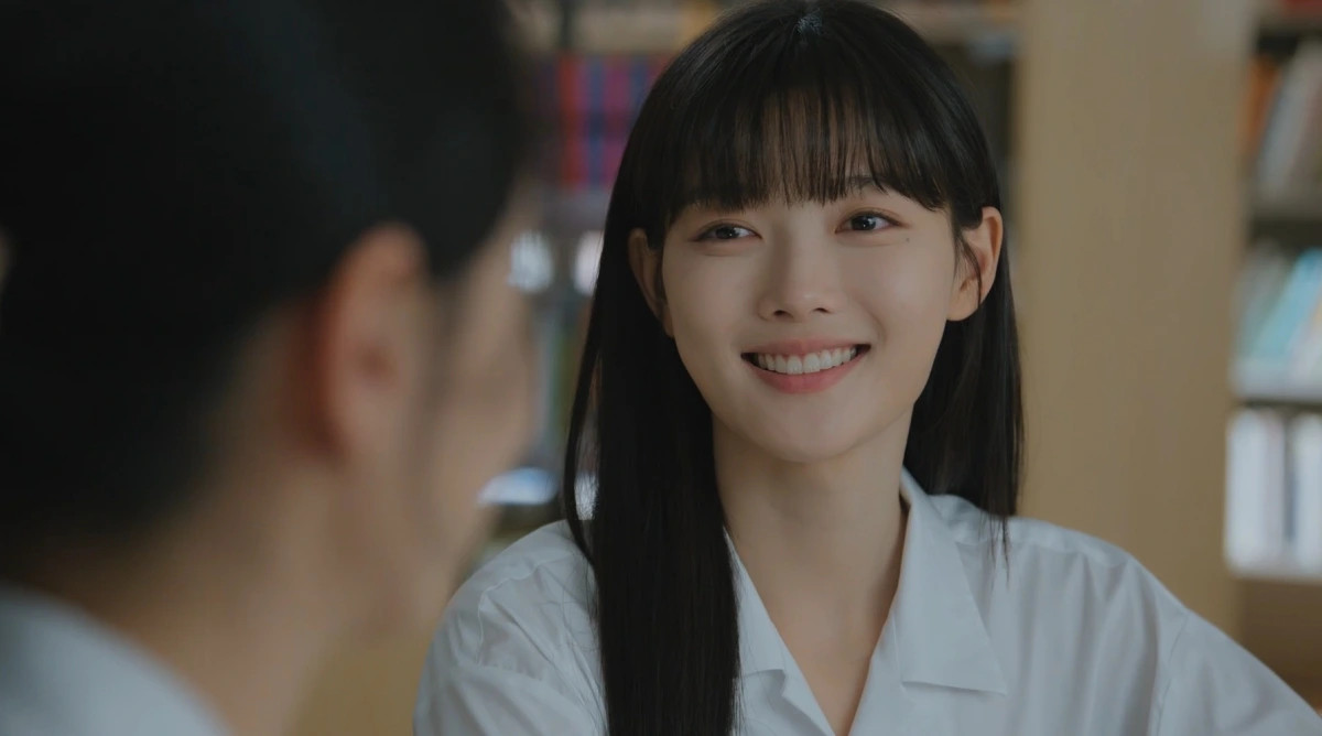 kim yoo jung tu em gai quoc dan den vai phan dien u am nhat su nghiep hinh anh 2