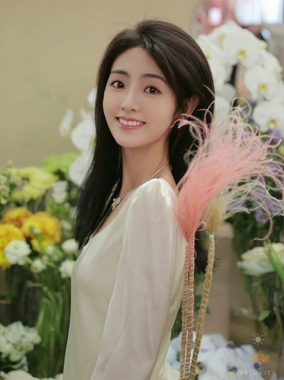 Sau hôm nay, thứ Sáu 28/11/2025, 3 con giáp 'gánh vàng gánh bạc' về nhà, gặp nhiều may mắn, có cơ hội chinh phục đỉnh cao - Ảnh 2