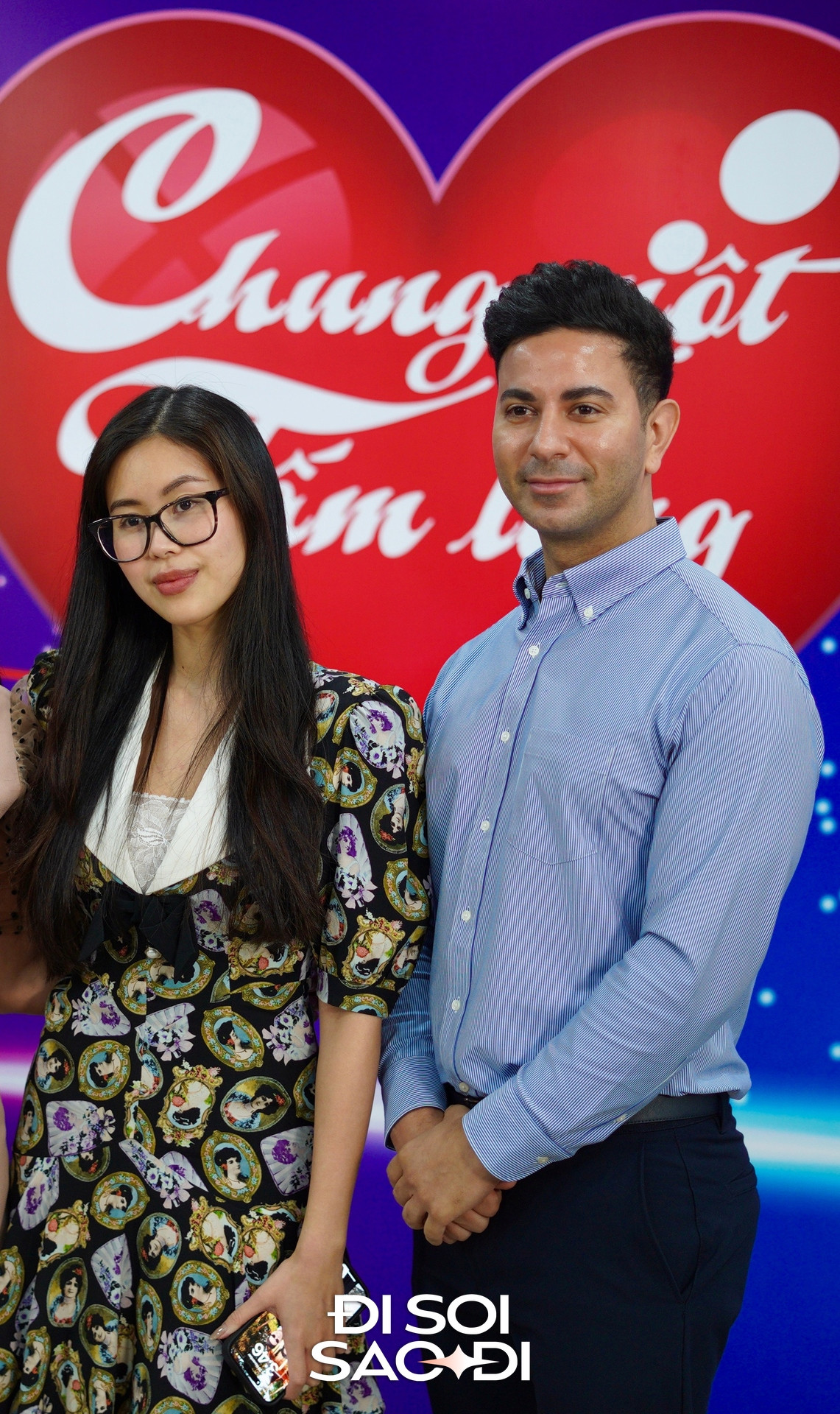 Hôn phu của Tiên Nguyễn chính thức lộ diện ngoại hình đời thật gây sốt