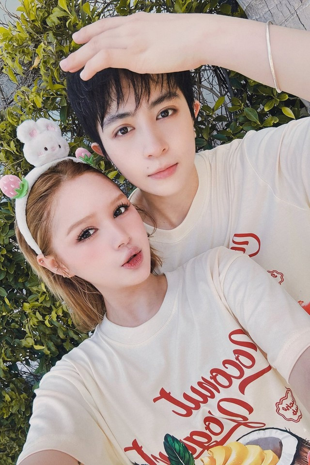 Xoài Non khoe cận nhan sắc xinh đẹp ở tuổi 23