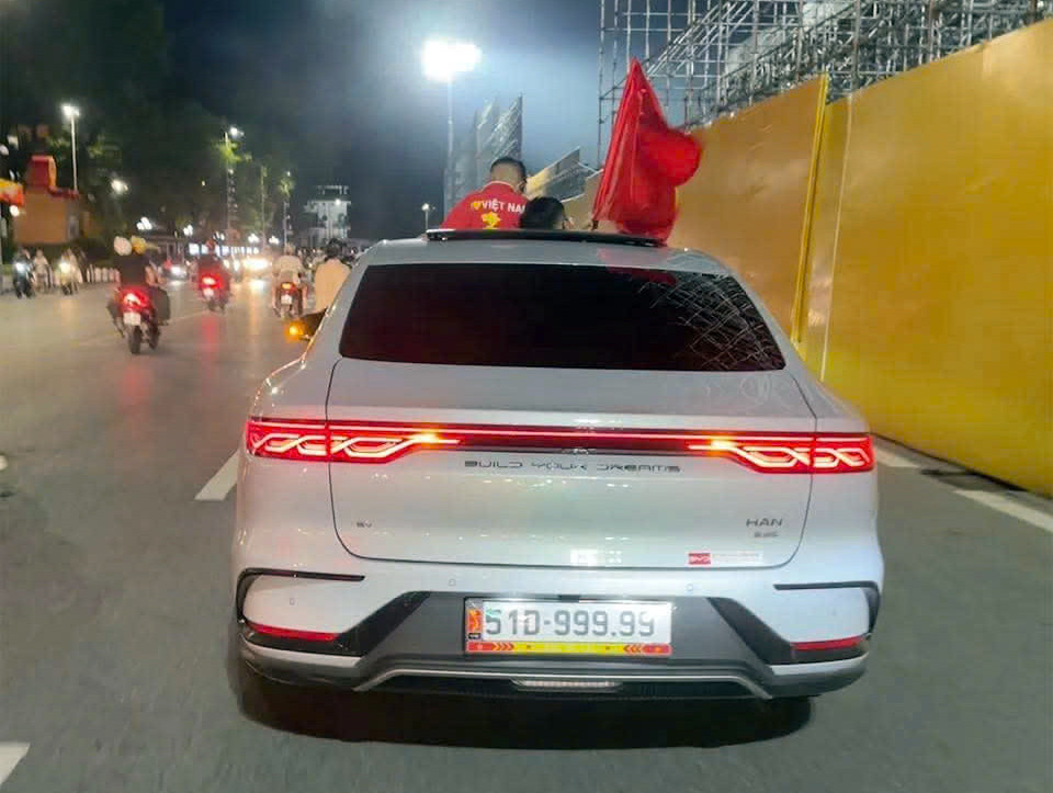 BYD Han ngu quy 9 - 2.jpg