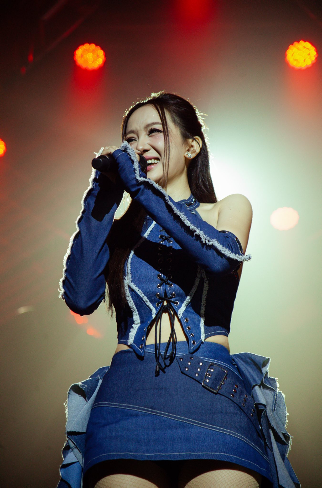 Thân thế bạn gái Liên Bỉnh Phát - Ảnh 8.