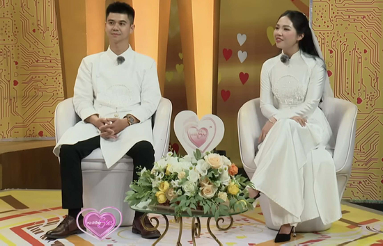 Trước cưới 3 ngày phát hiện bạn trai có người khác, đặt 'khách sạn tình yêu', cô gái phản ứng bất ngờ