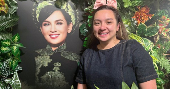 Con gái Phi Nhung liên tục chia sẻ ảnh xưa sau 4 năm mẹ mất