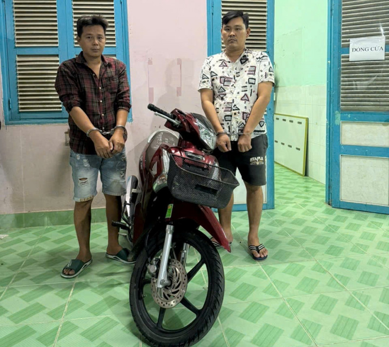 Triệt phá nhóm đối tượng trộm cắp và tiêu thụ xe máy liên tỉnh - Ảnh 2.