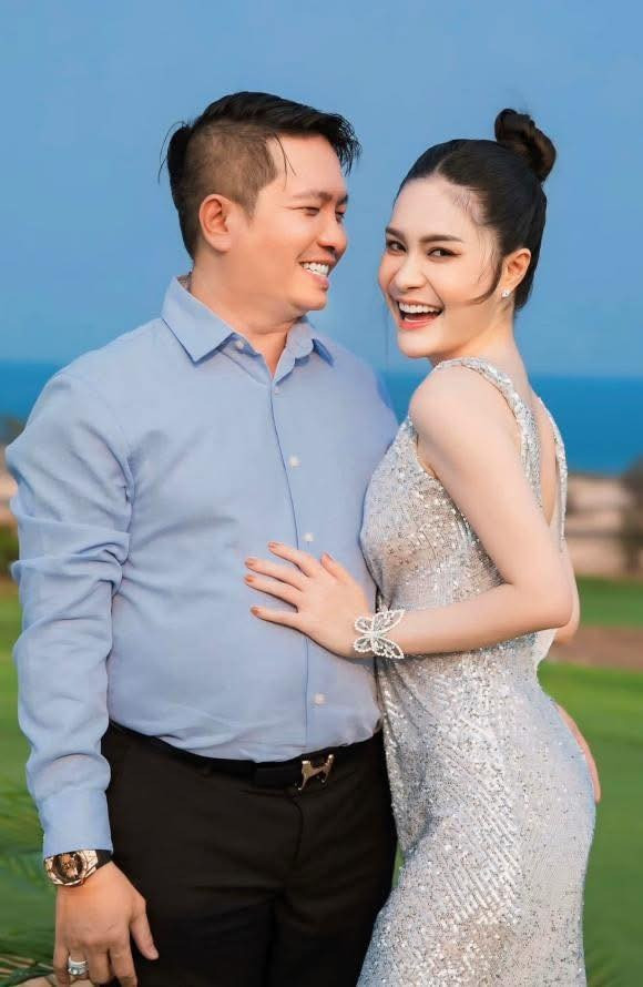 Động thái và hình ảnh cuối cùng của Đoàn Di Băng sau khi chồng bị bắt giữ