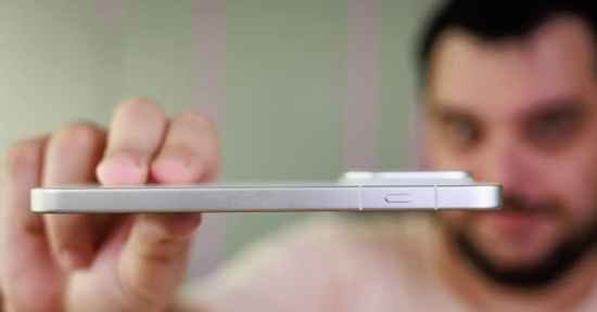 Mối đe dọa lớn nhất với Apple và Samsung