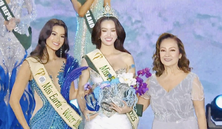 Á hậu Trịnh Mỹ Anh vừa giành ngôi vị cao ở Misslà  - Ảnh 2.