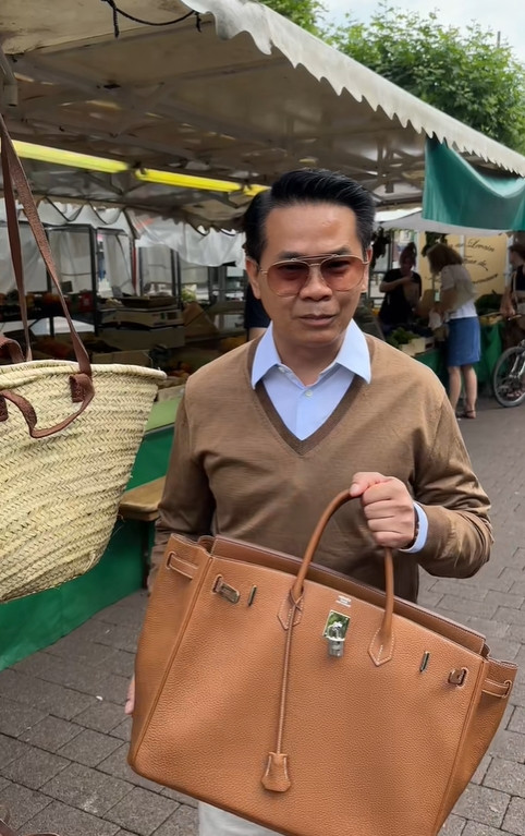 Đến lượt NTK Quách Thái Công gặp biến căng trang Facebook cá nhân đã khóa bình luận