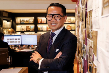 Động thái gây chú ý của NTK Thái Công sau khi gặp 'biến lớn' phải khóa bình luận Facebook