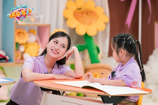 Lâm Vỹ Dạ lại tiếp tục trở thành 'phản diện' trong tập 2 Trường Học Siêu Sao