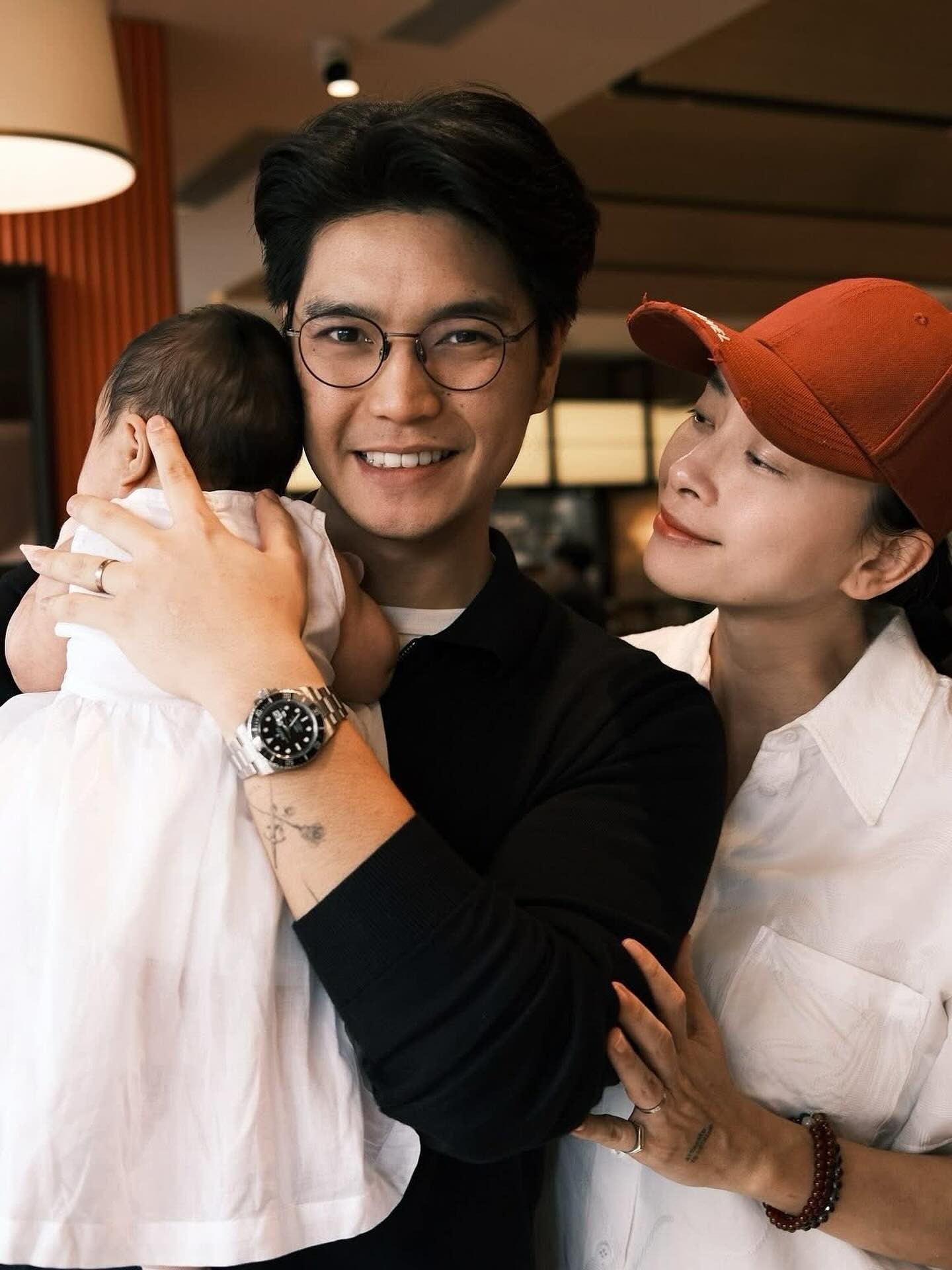 Ngô Thanh Vân hết lời khen ngợi chồng khẳng định Huy Trần là ông bố của năm