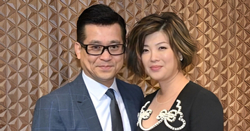 Á hậu Lý Minh Huệ bị chồng bạo hành suốt 22 năm, đau đớn nộp đơn ly hôn