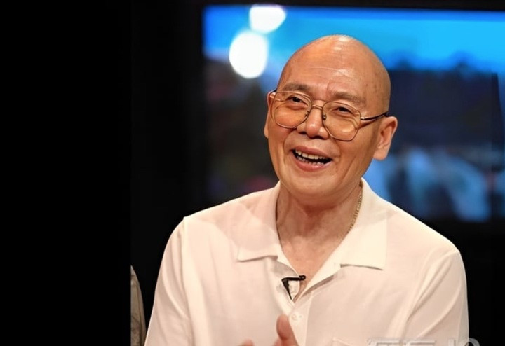 Diêm Hoài Lễ là người hiền lành, tốt bụng.