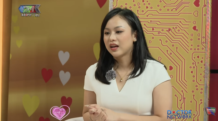 Phương gây ấn tượng bởi sự thông minh, tự tin