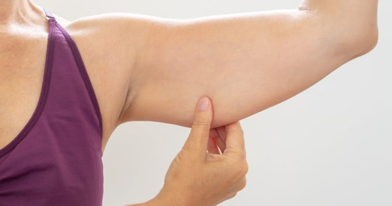 Cần tập luyện bao nhiêu mỗi ngày để phục hồi cơ bắp sau 50 tuổi?