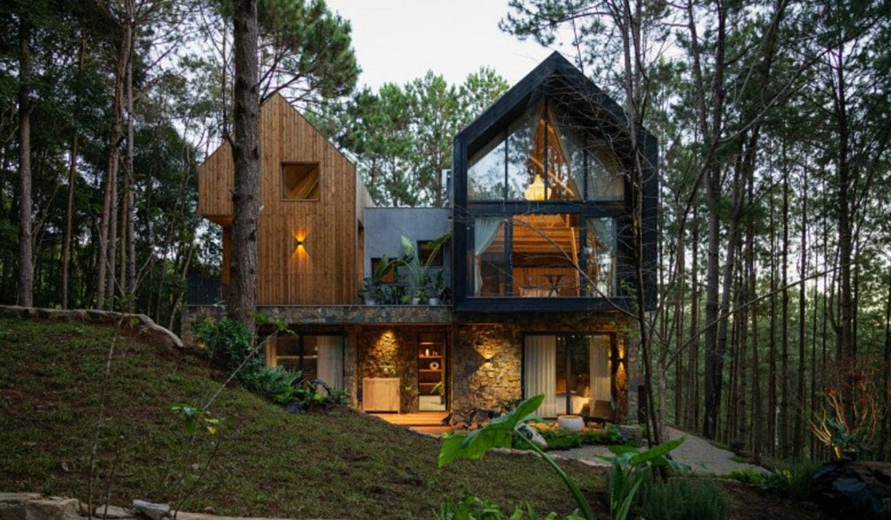 Nha Doan Di Bang 1.jpg