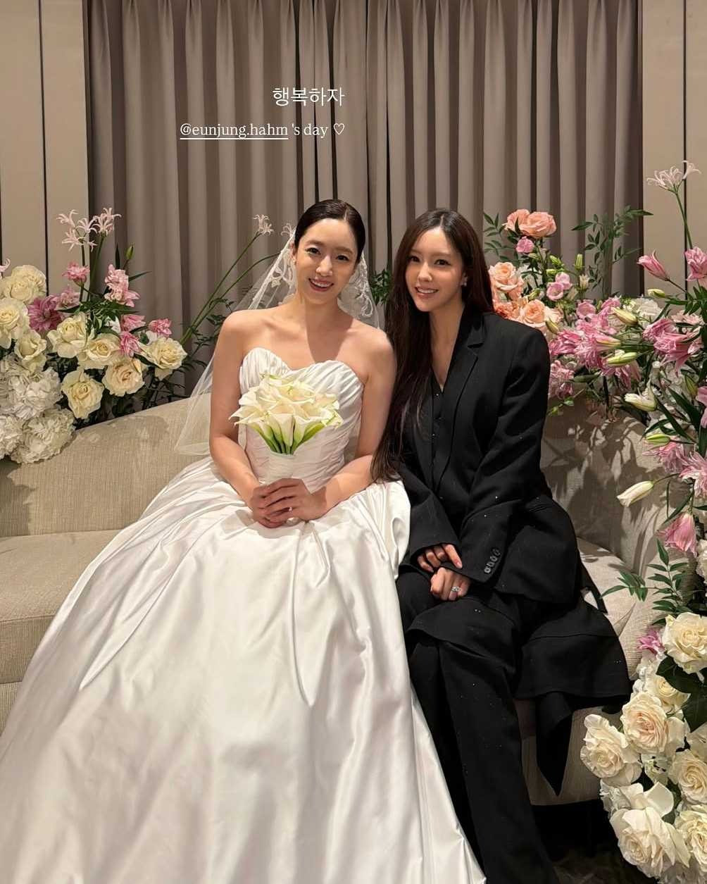 Đám cưới Tara Eunjung Dàn sao tụ hội hé lộ hình ảnh ít ỏi về chú rể
