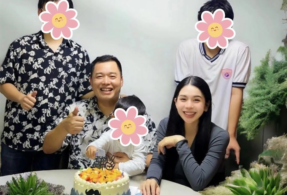 Cuộc sống Tôn Bằng với vợ trẻ kém 26 tuổi