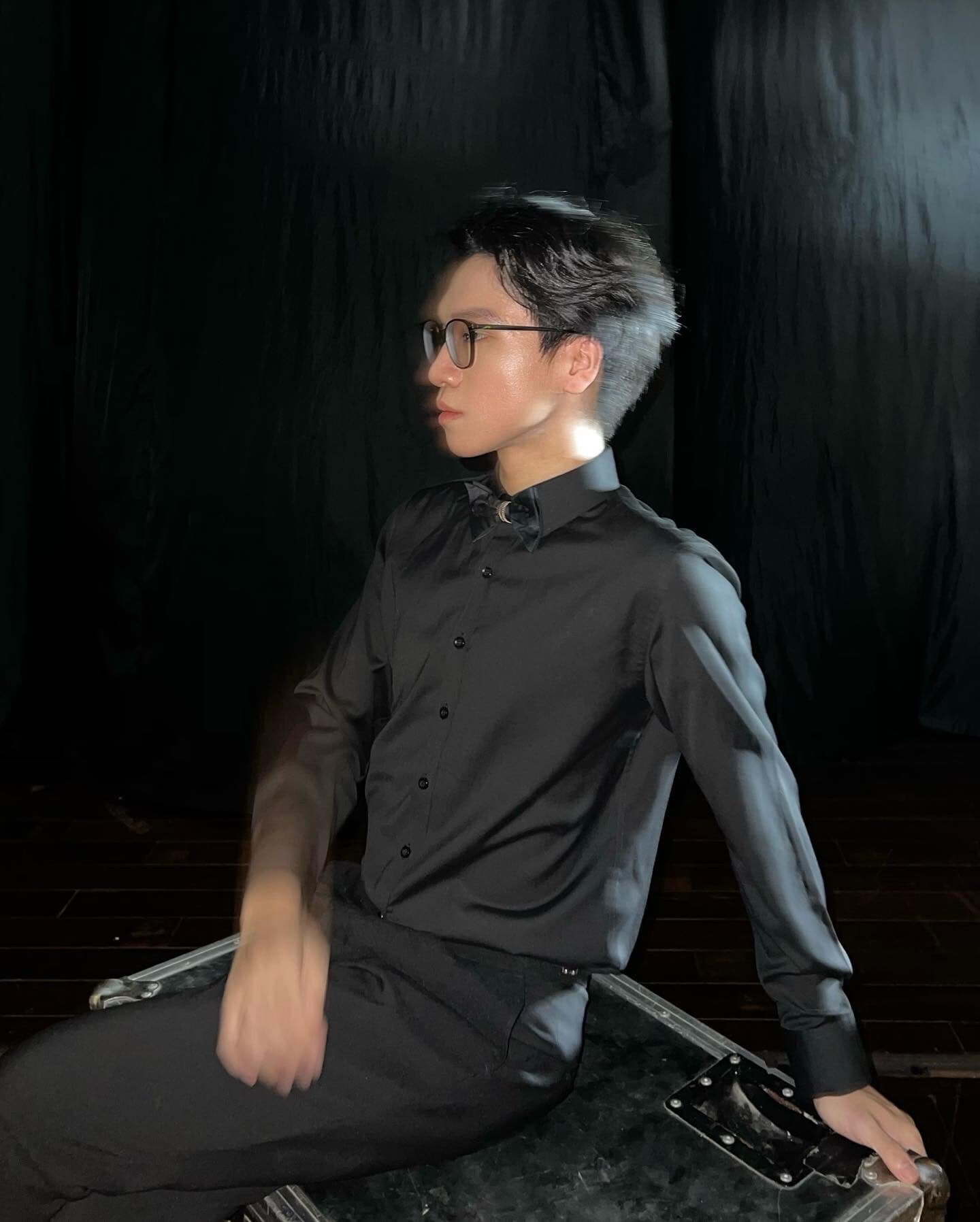 Vũ Tấn Đạt - con trai Trọng Tấn với giọng ca nội lực và ngọai hình điển trai - Ảnh 6.