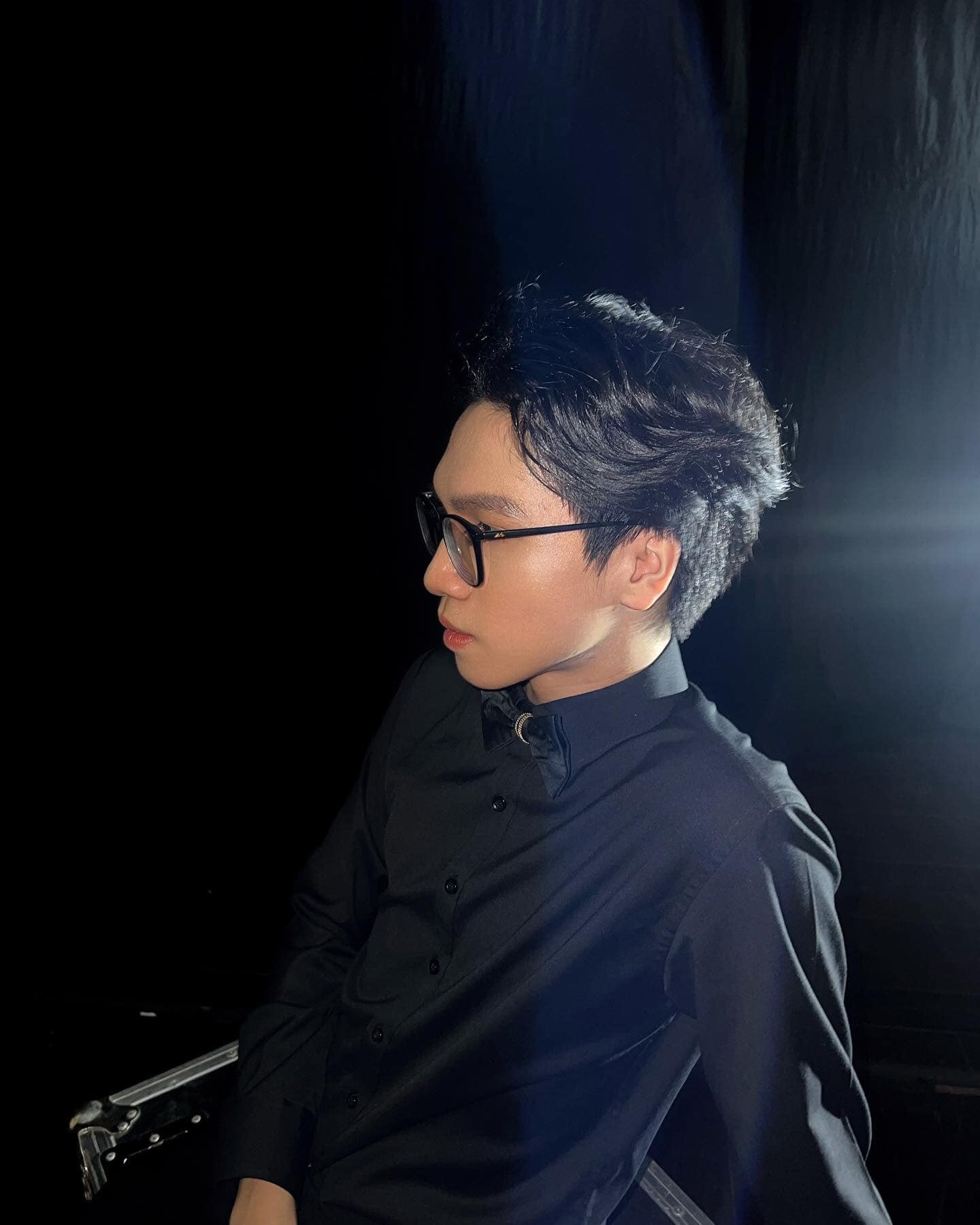 Vũ Tấn Đạt - con trai Trọng Tấn với giọng ca nội lực và ngọai hình điển trai - Ảnh 5.