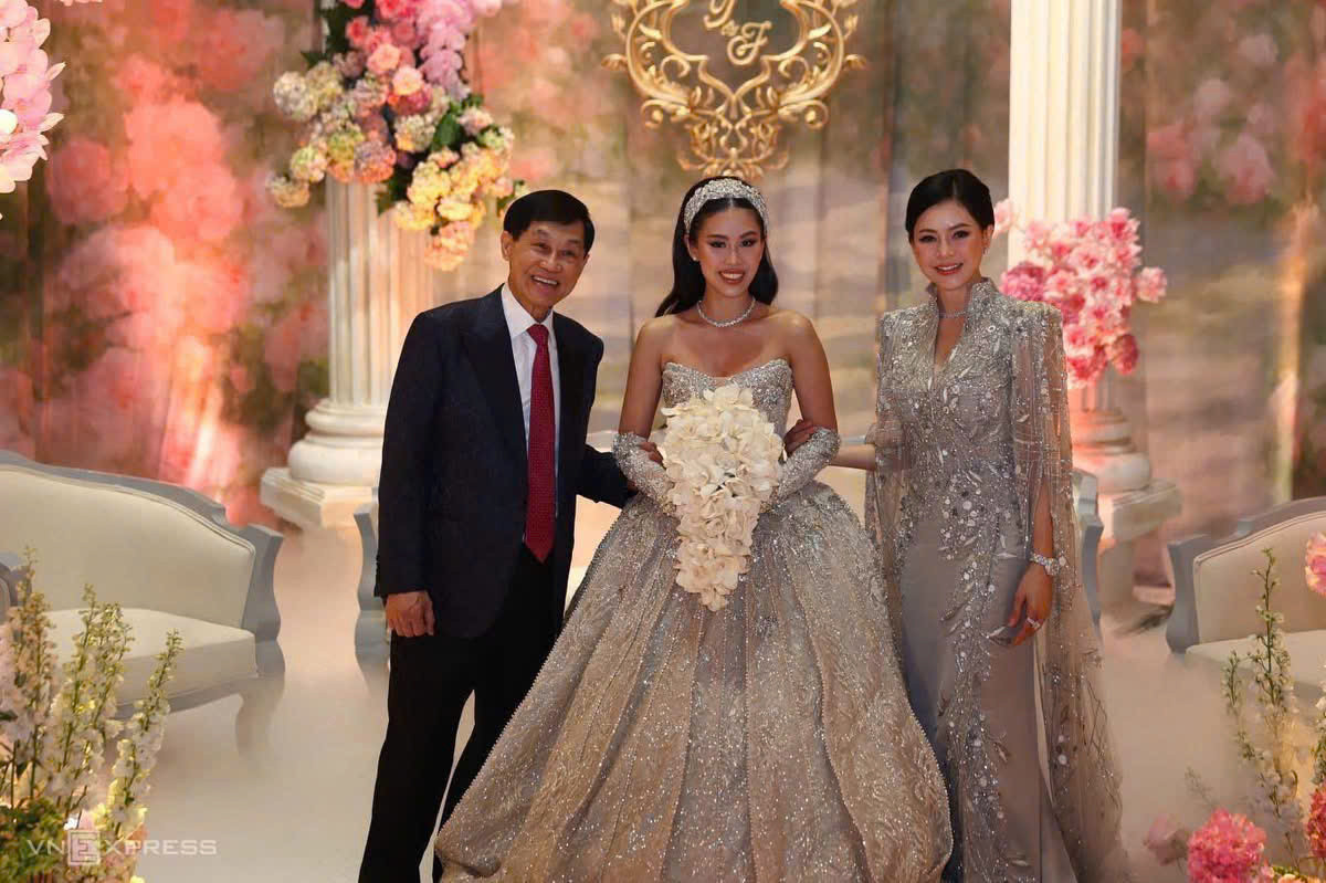 Hai chiếc đầm đắt đỏ nhất trong đám cưới của con gái cựu mỹ nhân màn bạc Thuỷ Tiên  - Ảnh 5.