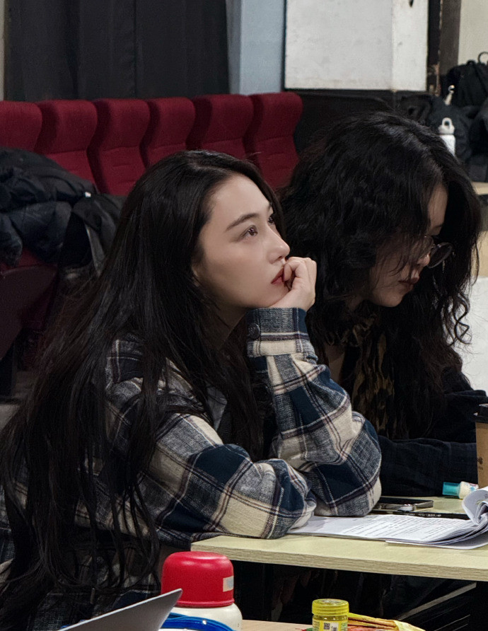 Mỹ nhân thị phi nhất showbiz ngày càng xinh đẹp sau khi kết hôn