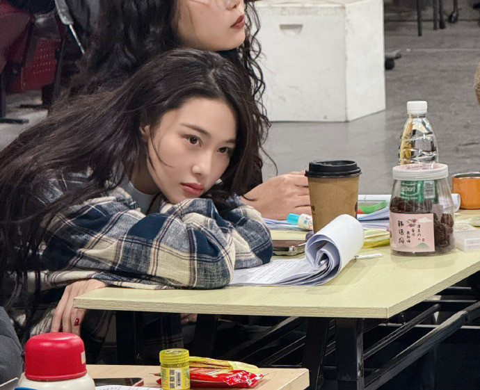 Mỹ nhân thị phi nhất showbiz ngày càng xinh đẹp sau khi kết hôn