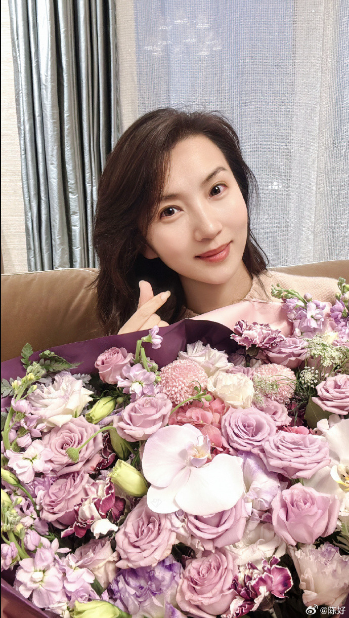 Nhan sắc tuổi U50 của mỹ nữ vạn người mê