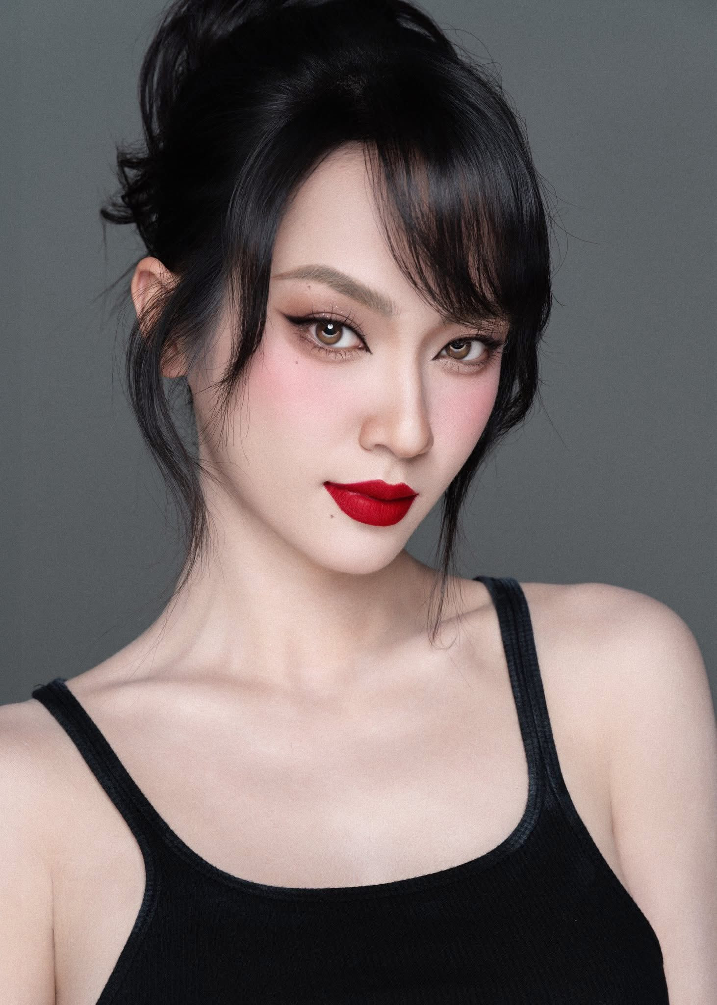 Phản ứng của Vũ Thúy Quỳnh khi bị nói thay đổi nhiều khi yêu doanh nhân Đức Phạm